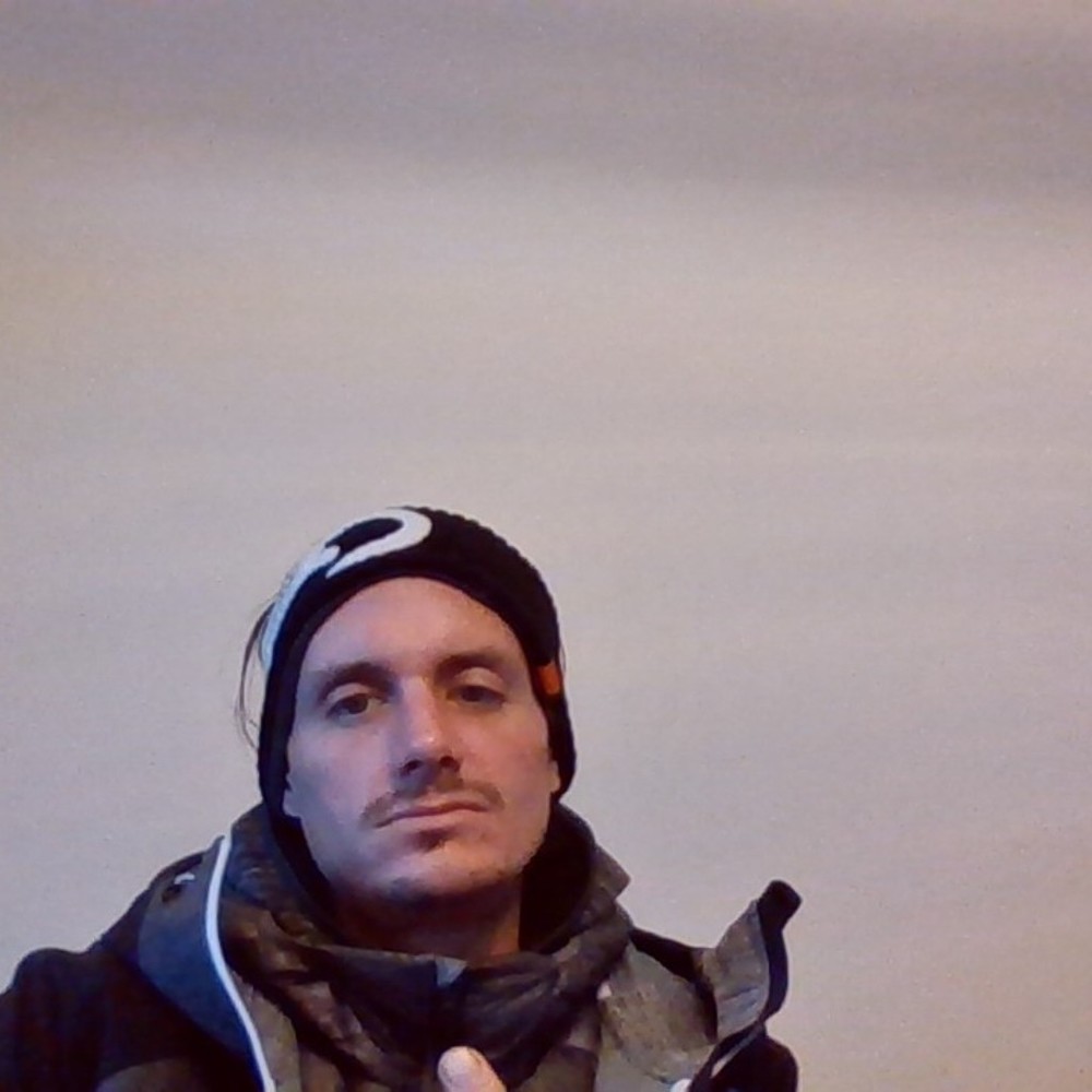 Meet your Posher, Jason